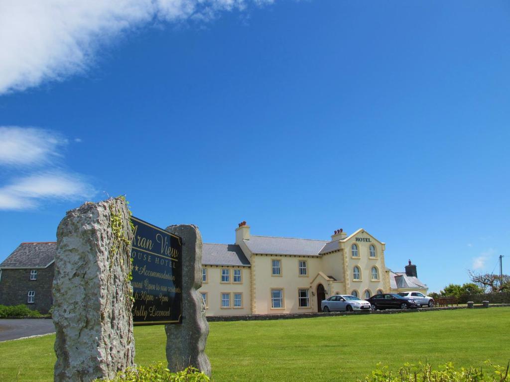 Aran View Country House And Lodge Doolin Dış mekan fotoğraf