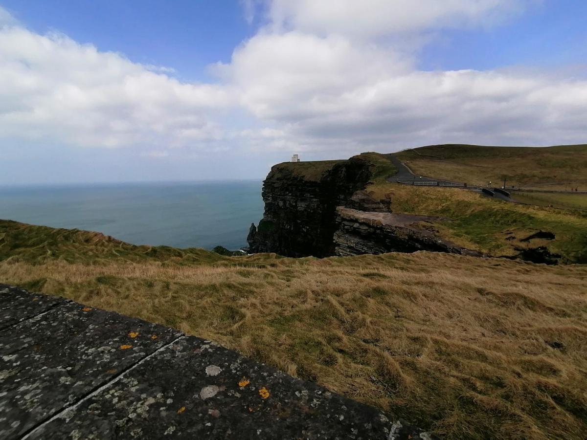 Aran View Country House And Lodge Doolin Dış mekan fotoğraf